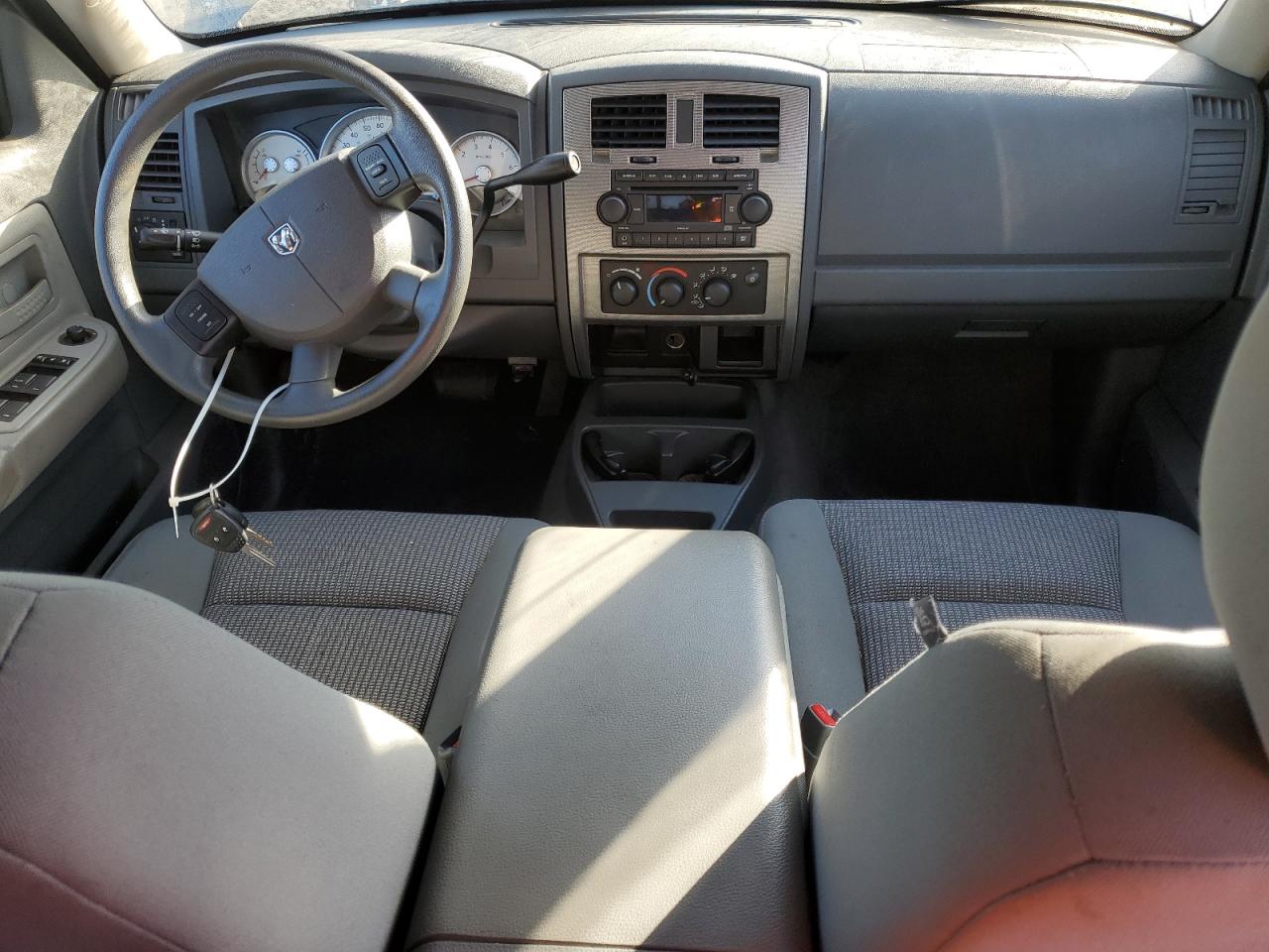 2007 Dodge Dakota Quad Slt VIN: 1D7HE48NX7S151377 Lot: 90899215