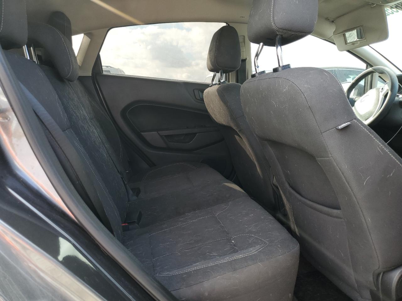2019 Ford Fiesta Se VIN: 3FADP4EJ6KM124317 Lot: 86552035