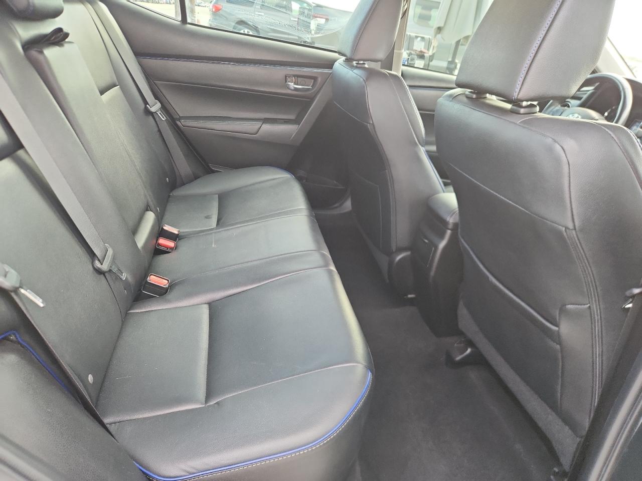 2017 Toyota Corolla L VIN: 5YFBURHE4HP620448 Lot: 82483215
