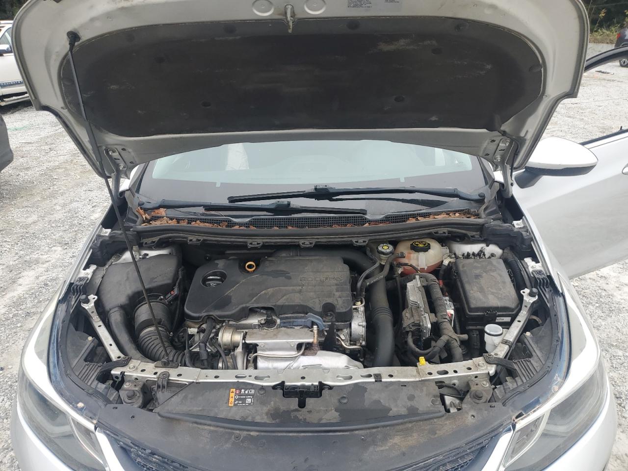 2019 Chevrolet Cruze Lt VIN: 1G1BE5SM5K7144198 Lot: 85301435