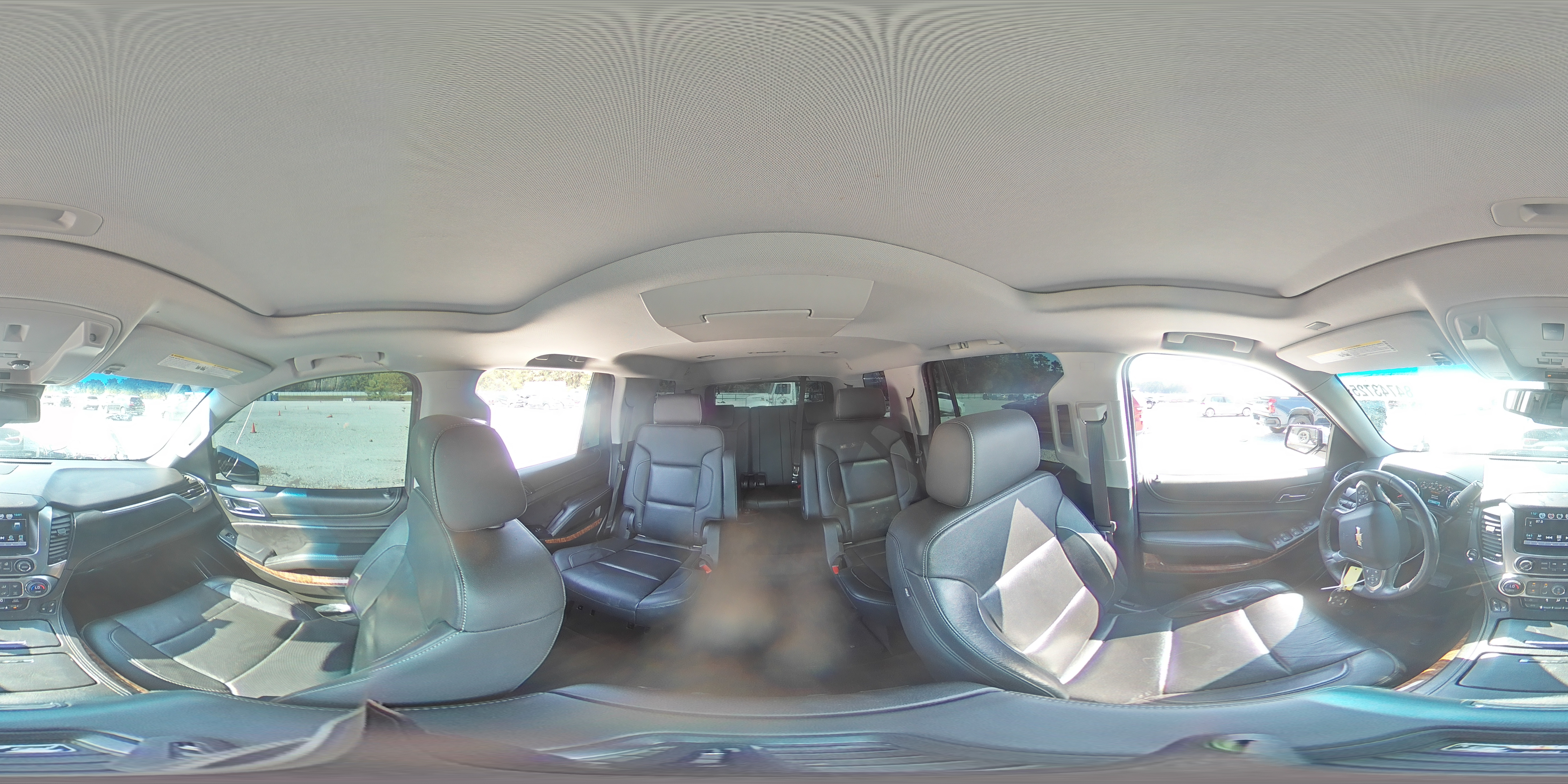 2018 Chevrolet Tahoe C1500 Premier VIN: 1GNSCCKC2JR145070 Lot: 84743725