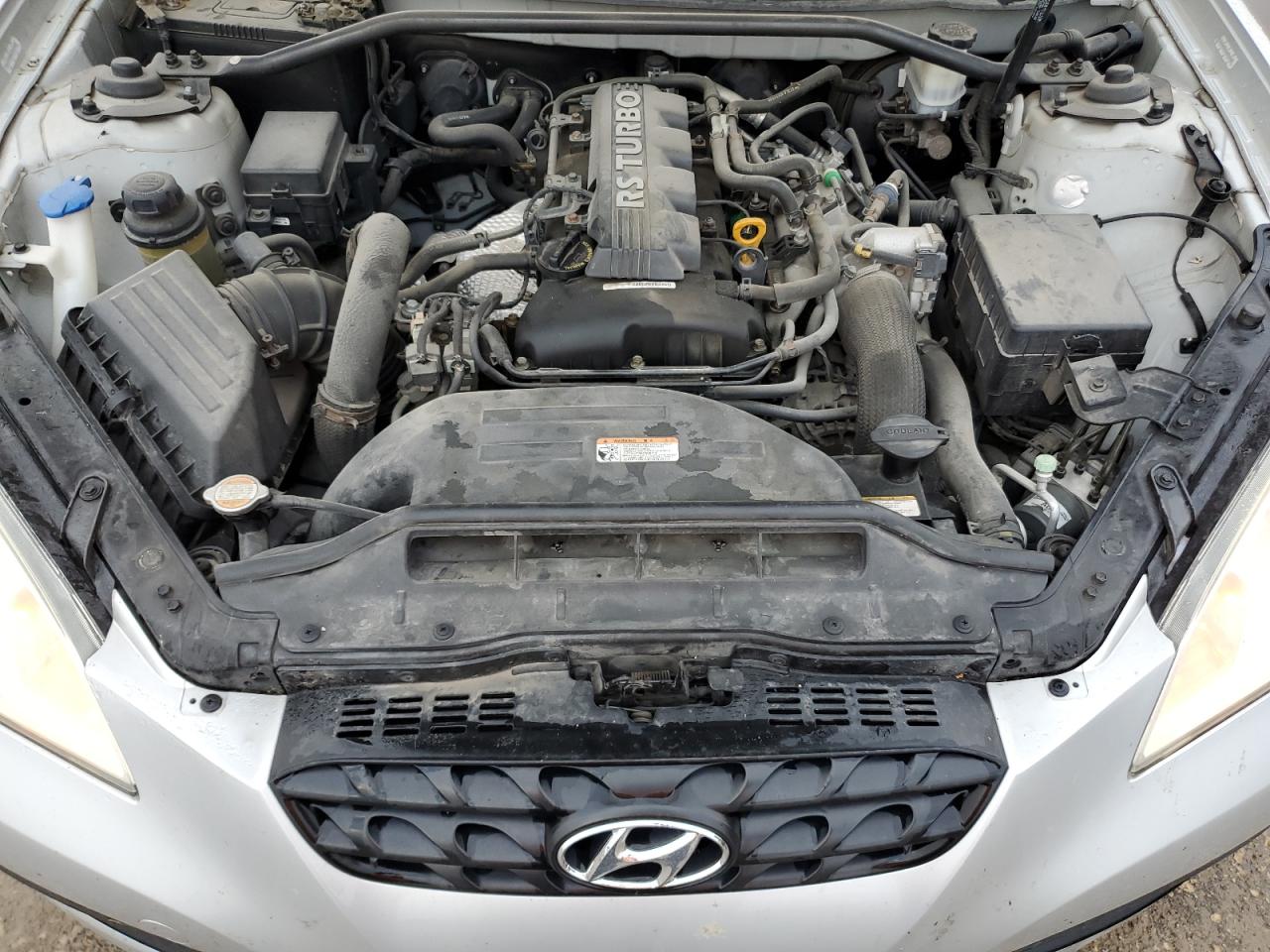 2010 Hyundai Genesis Coupe 2.0T VIN: KMHHT6KD5AU004869 Lot: 82240915