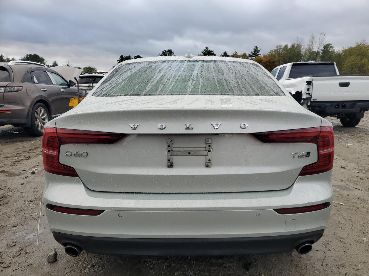 2019 Volvo S60 T6 Momentum VIN: 7JRA22TK9KG006625 Lot: 90573155