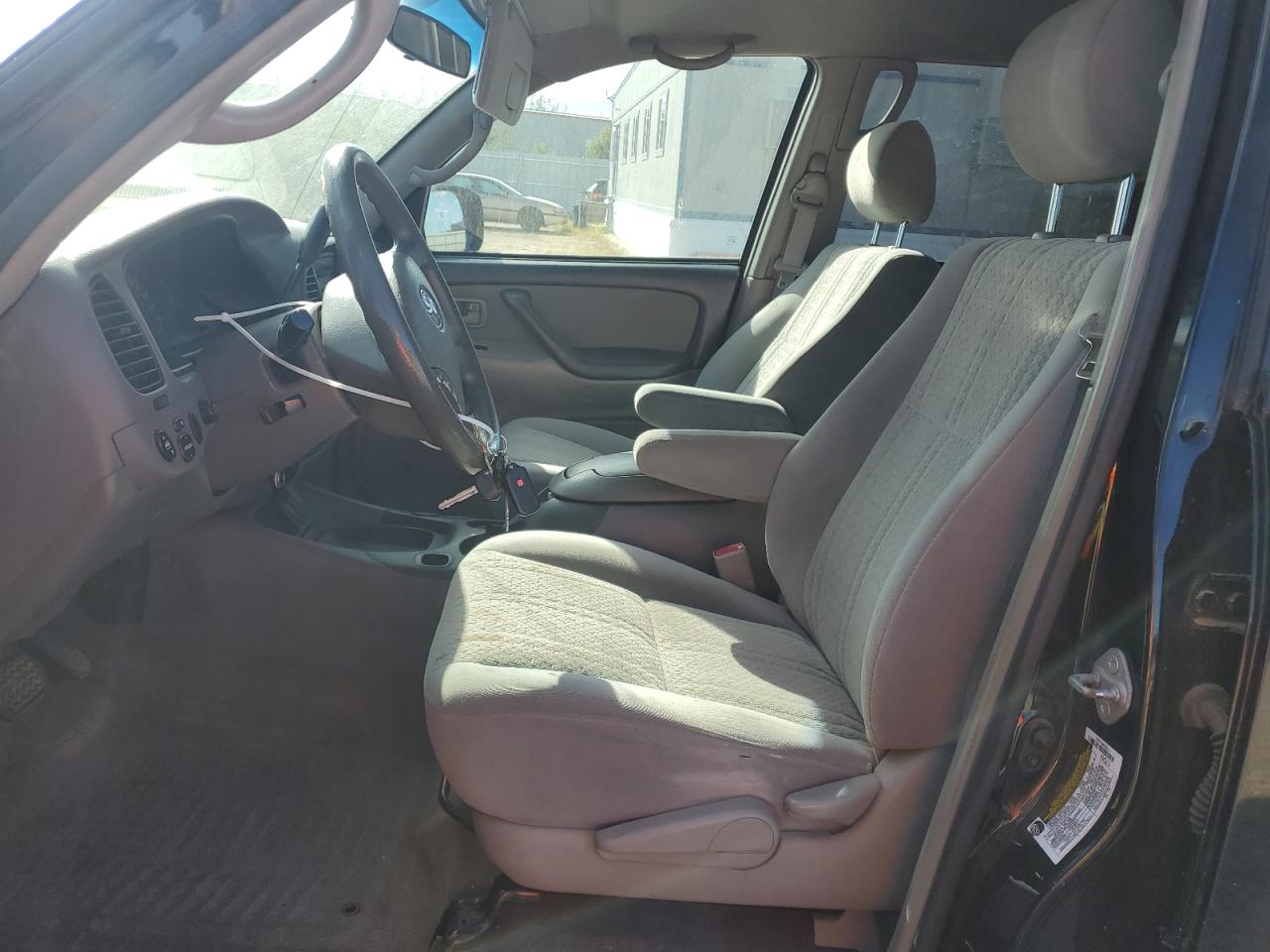 2005 Toyota Tundra Double Cab Sr5 VIN: 5TBDT44145S500310 Lot: 81974295