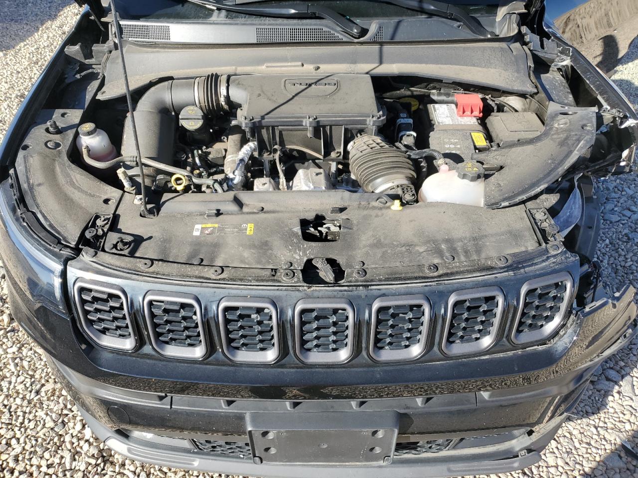 2025 Jeep Compass Latitude VIN: 3C4NJDBNXST569687 Lot: 89466645