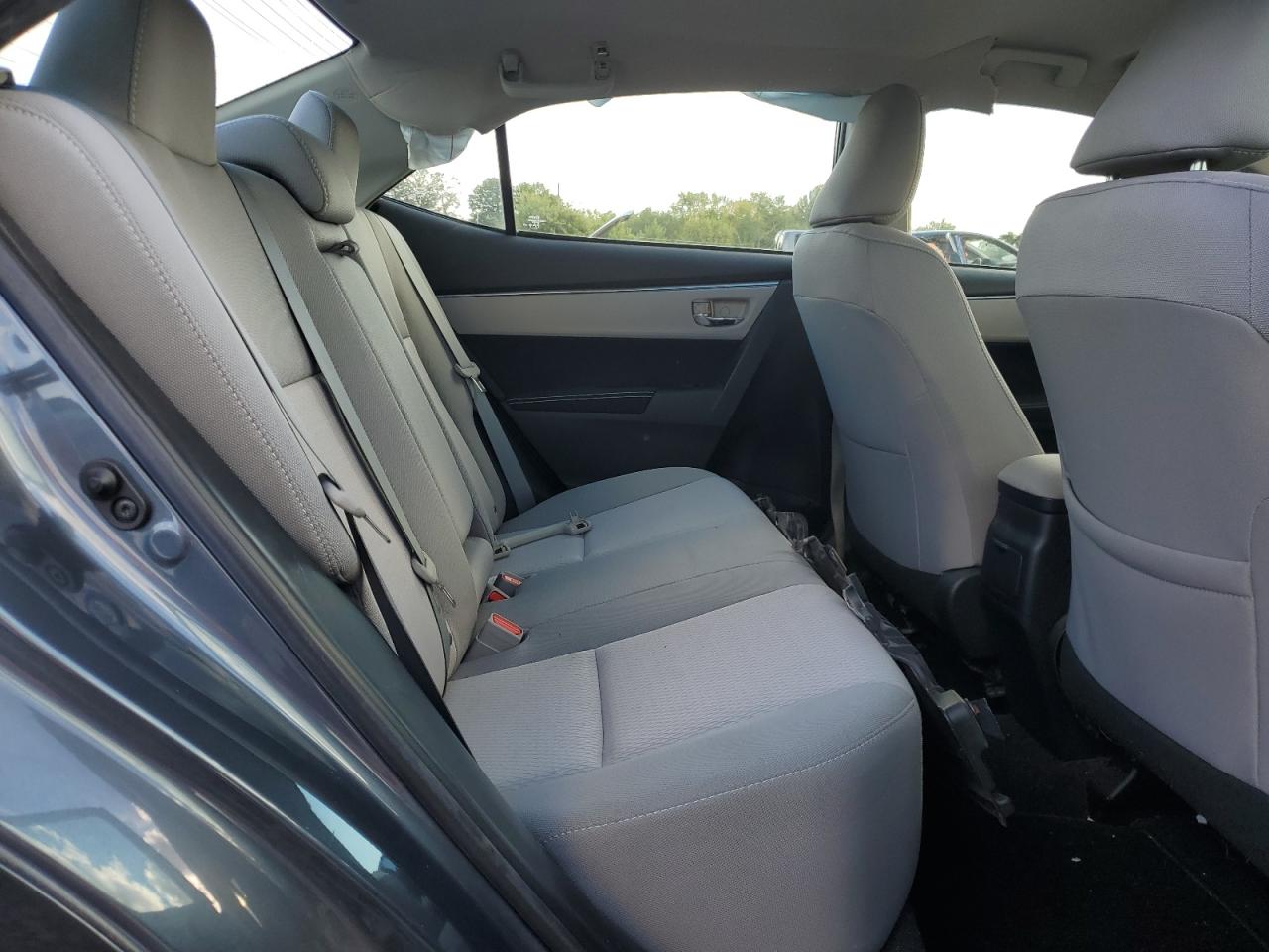 2015 Toyota Corolla L VIN: 2T1BURHE1FC318628 Lot: 85096435