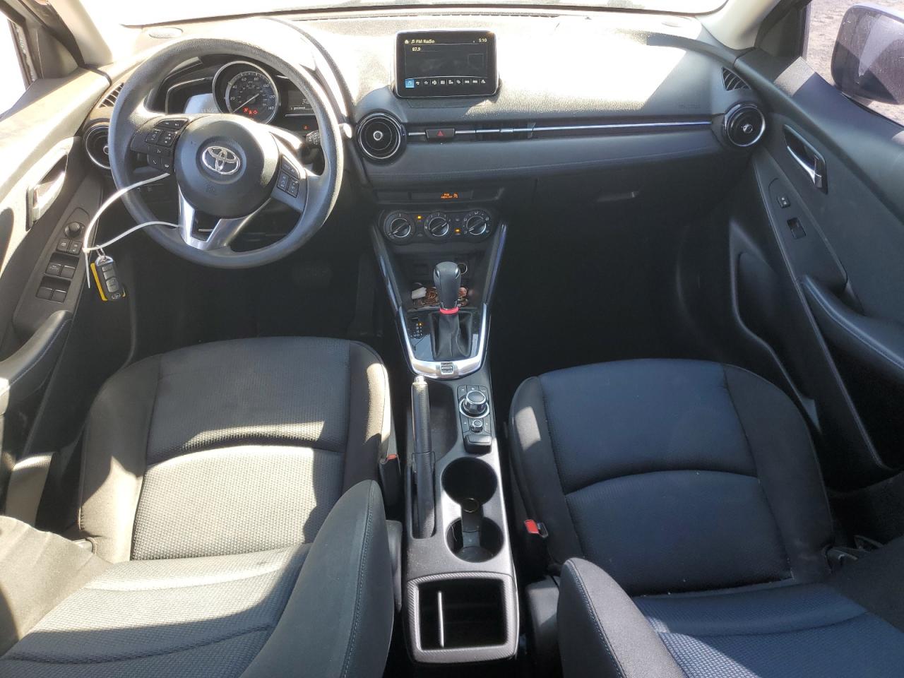 2017 Toyota Yaris Ia VIN: 3MYDLBYV8HY175359 Lot: 82559405