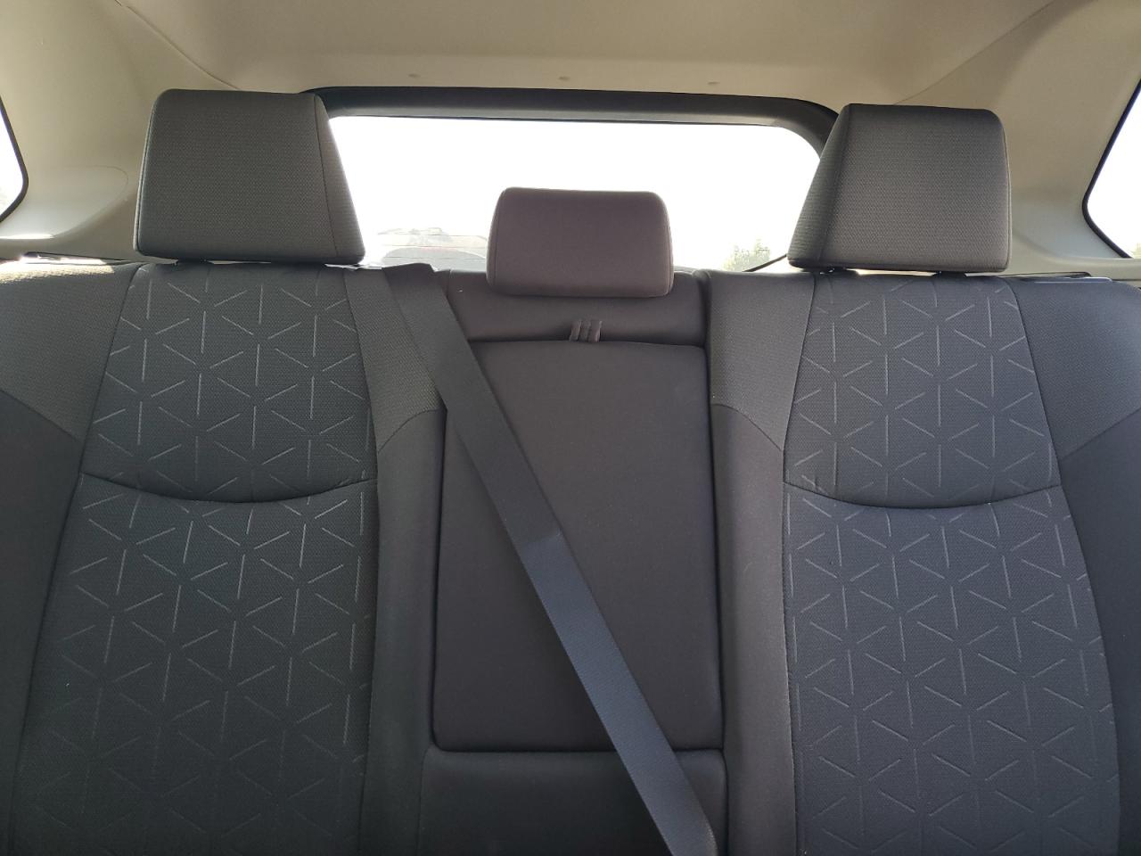 2021 Toyota Rav4 Xle VIN: 4T3RWRFV1MU037833 Lot: 82001945