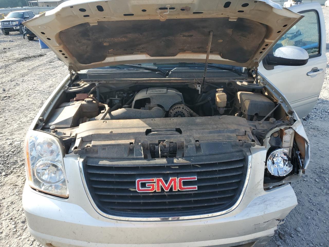 2012 GMC Yukon Xl K1500 Slt VIN: 1GKS2KE70CR169315 Lot: 82260415