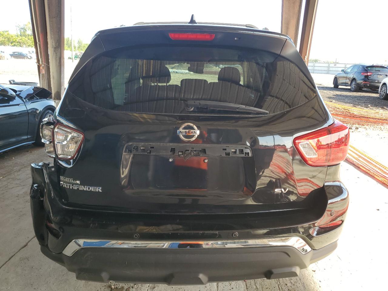 2019 Nissan Pathfinder S VIN: 5N1DR2MN4KC611672 Lot: 71620745