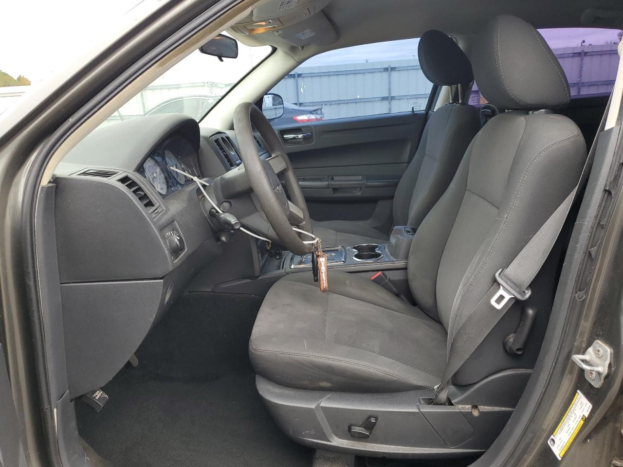 2008 Chrysler 300 Lx VIN: 2C3KA43R78H313260 Lot: 90516035