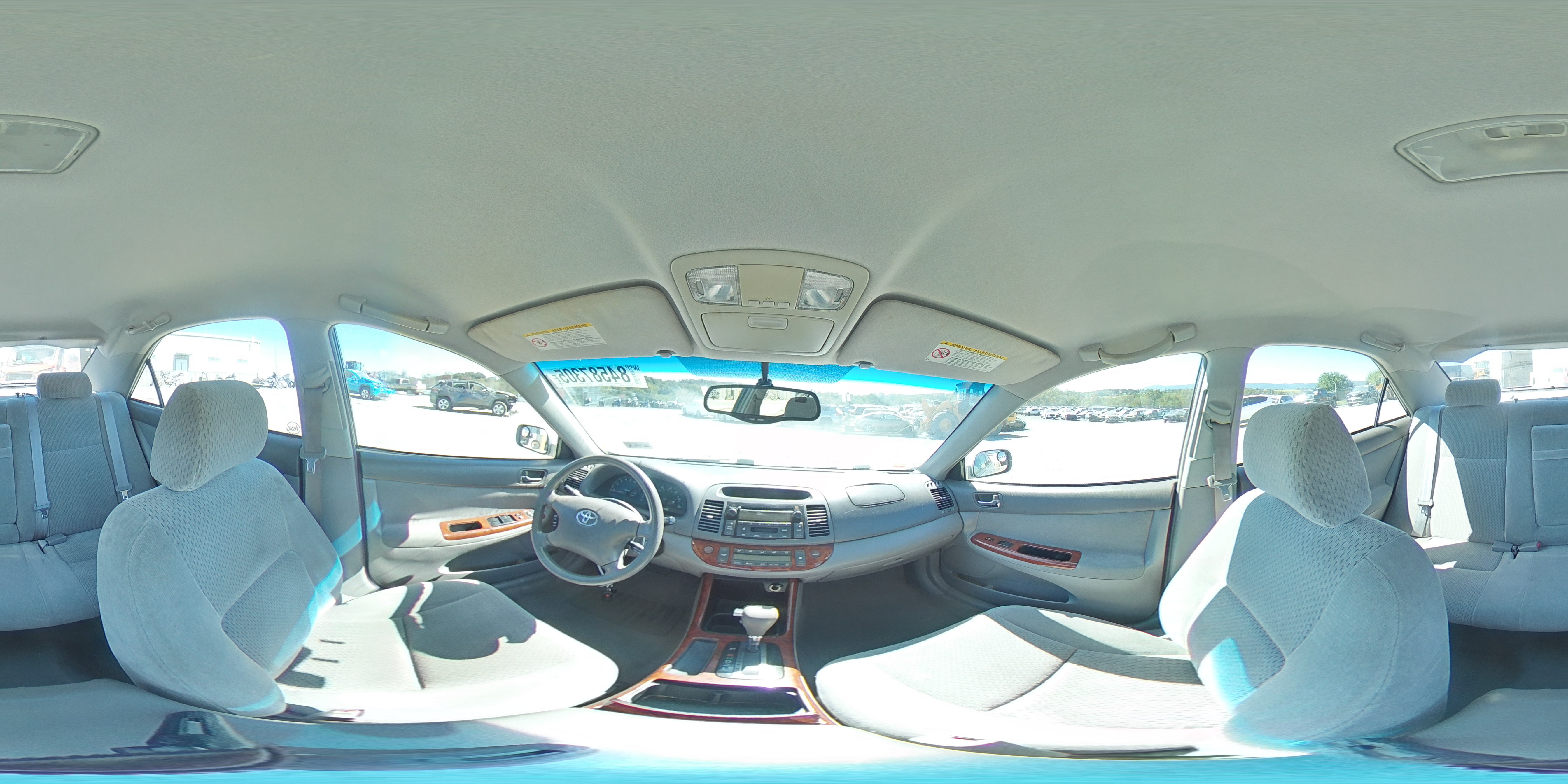 2002 Toyota Camry Le VIN: 4T1BE32K22U636985 Lot: 84587305