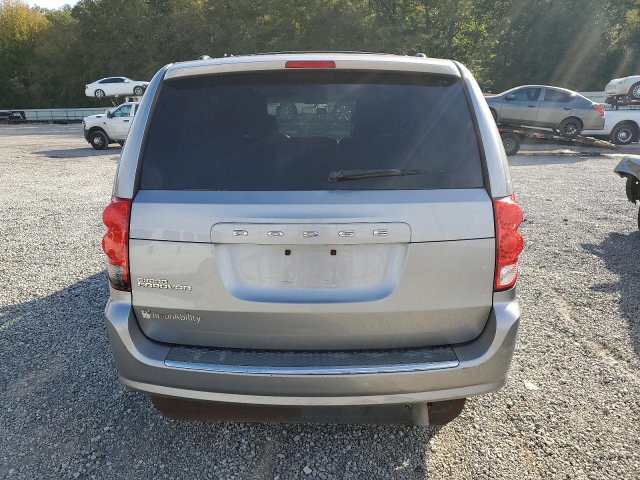 2015 Dodge Grand Caravan VIN: 2C4RDGBG4FR624767 Lot: 89843775