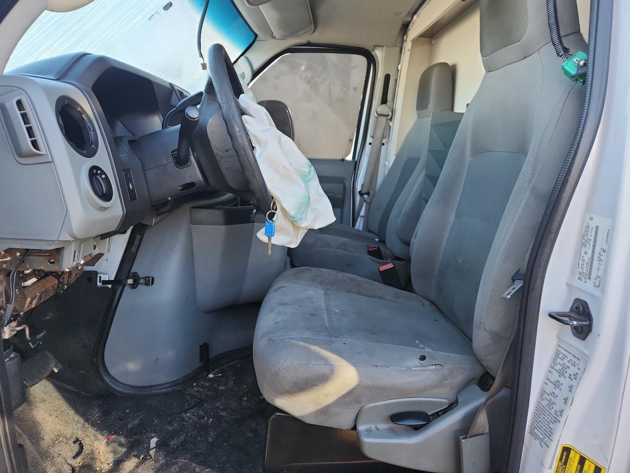 2017 Ford E350 | E350 Econolin VIN: 1FDWE3F67HDC63109 Lot: 84609475