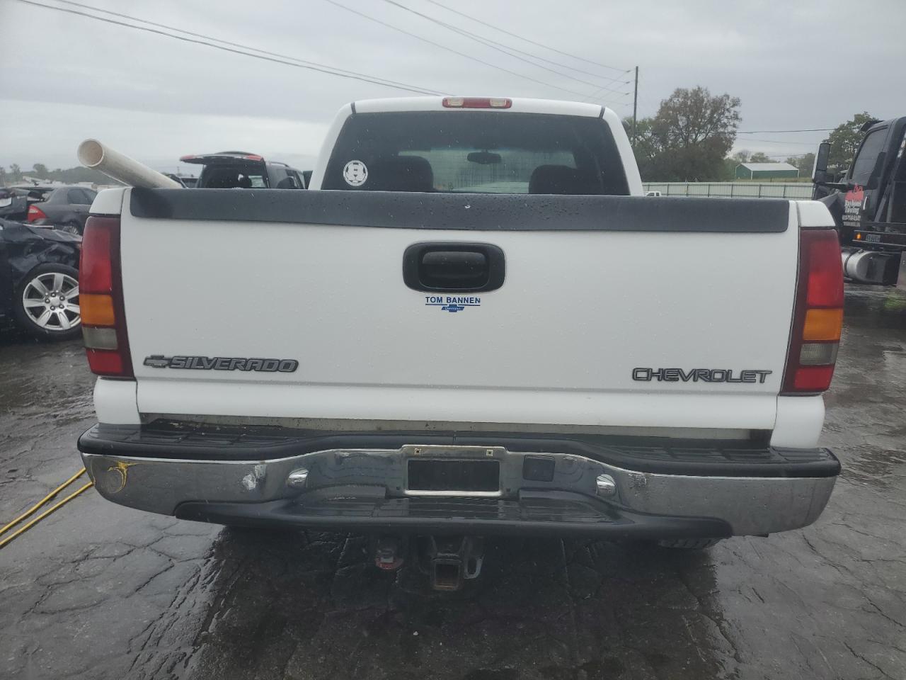 2000 Chevrolet Silverado K1500 VIN: 1GCEK19T5YE108714 Lot: 85553995