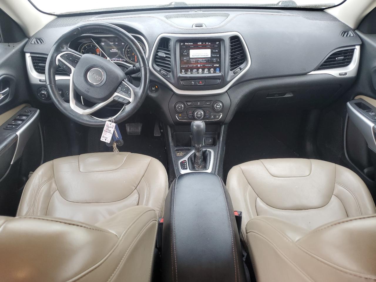 2018 Jeep Cherokee Limited VIN: 1C4PJLDB8JD561761 Lot: 82623455