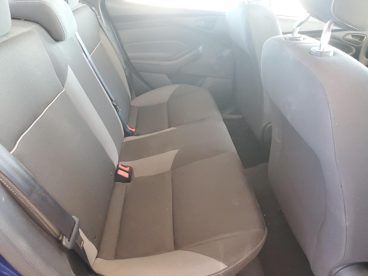 2012 Ford Focus S VIN: 1FAHP3E26CL452294 Lot: 81962985