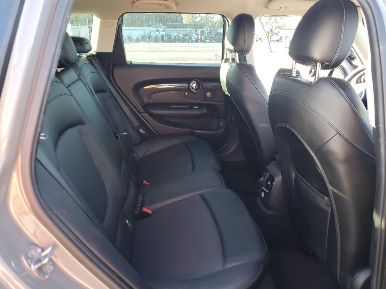 2016 Mini Cooper S Clubman VIN: WMWLN9C57G2E16331 Lot: 89916405