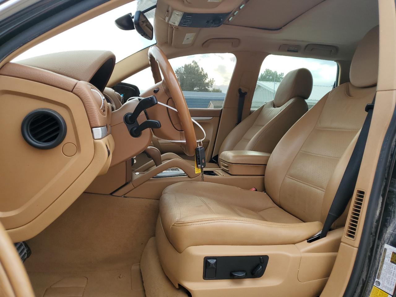 2010 Porsche Cayenne VIN: WP1AA2AP1ALA05098 Lot: 82559085