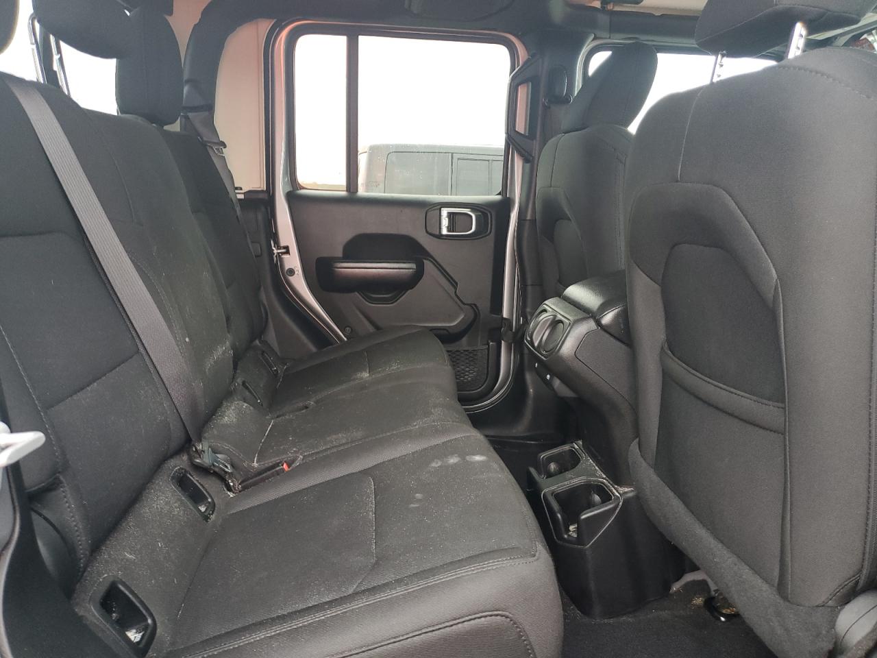 2020 Jeep Gladiator Sport VIN: 1C6HJTAG8LL147948 Lot: 87242795