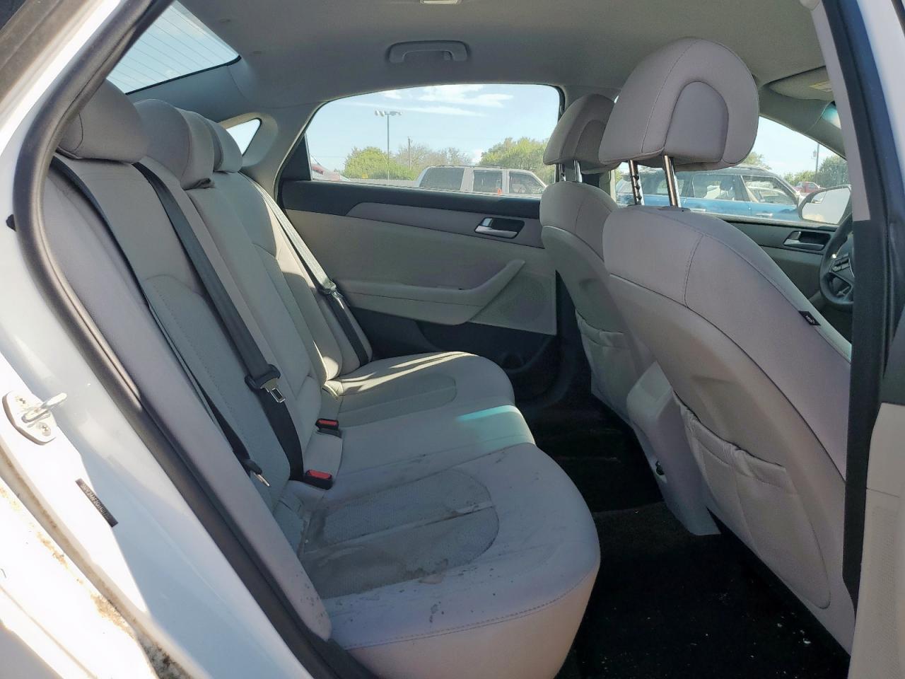 2016 Hyundai Sonata Se VIN: 5NPE24AF2GH401752 Lot: 84792665