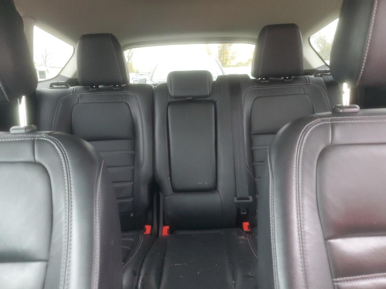 2018 Ford Escape Titanium VIN: 1FMCU0J9XJUD43869 Lot: 90223335