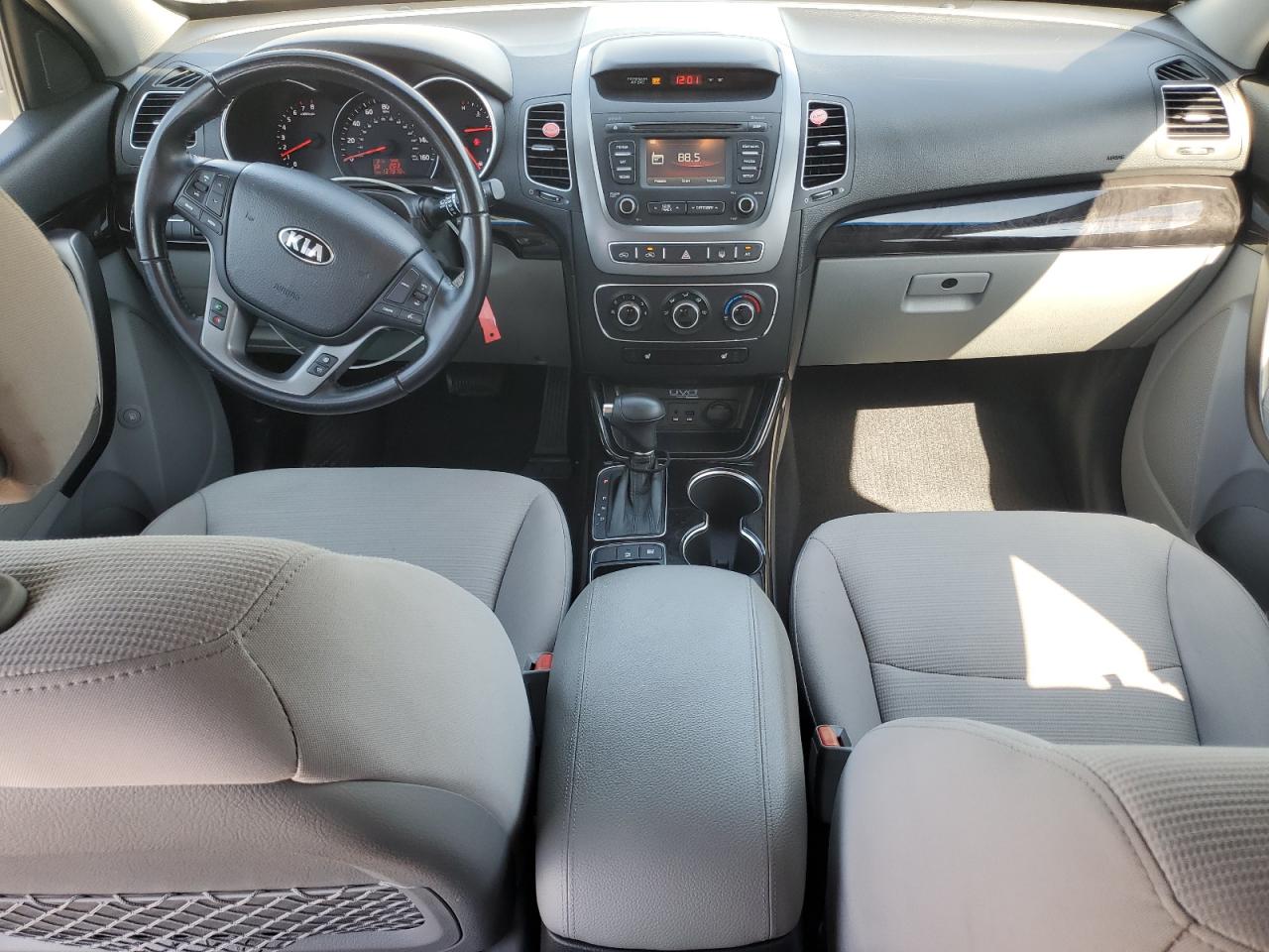 2014 Kia Sorento Lx VIN: 5XYKT3A64EG521387 Lot: 84585285