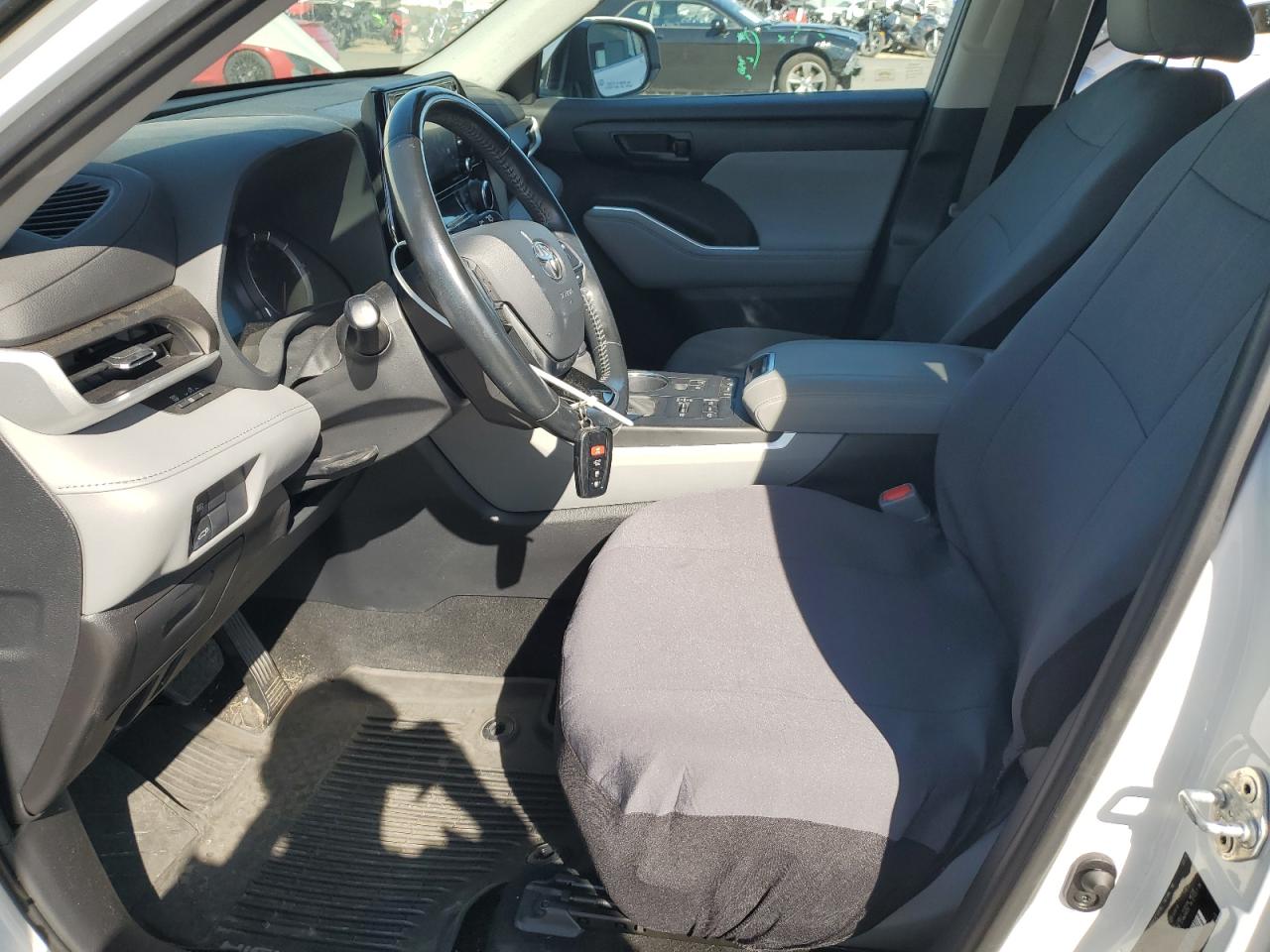 2020 Toyota Highlander L VIN: 5TDBZRBH0LS510596 Lot: 85287695