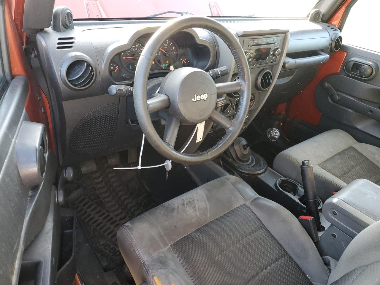 2009 Jeep Wrangler X VIN: 1J4FA24149L707842 Lot: 85186375