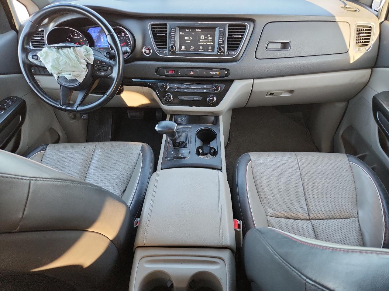 2017 Kia Sedona Lx VIN: KNDMB5C14H6338832 Lot: 84979365