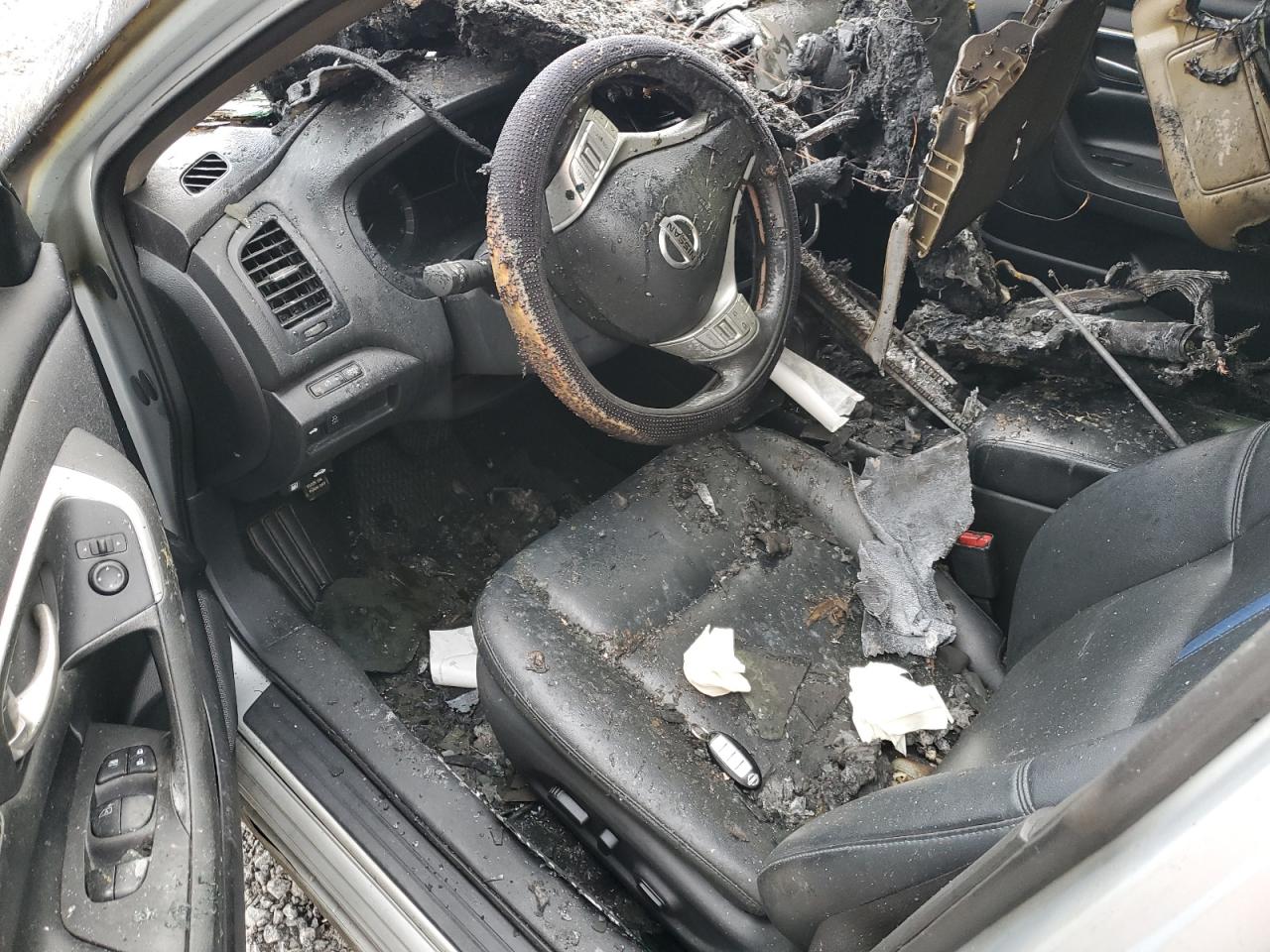 2017 Nissan Altima 2.5 VIN: 1N4AL3AP9HN321872 Lot: 90598485