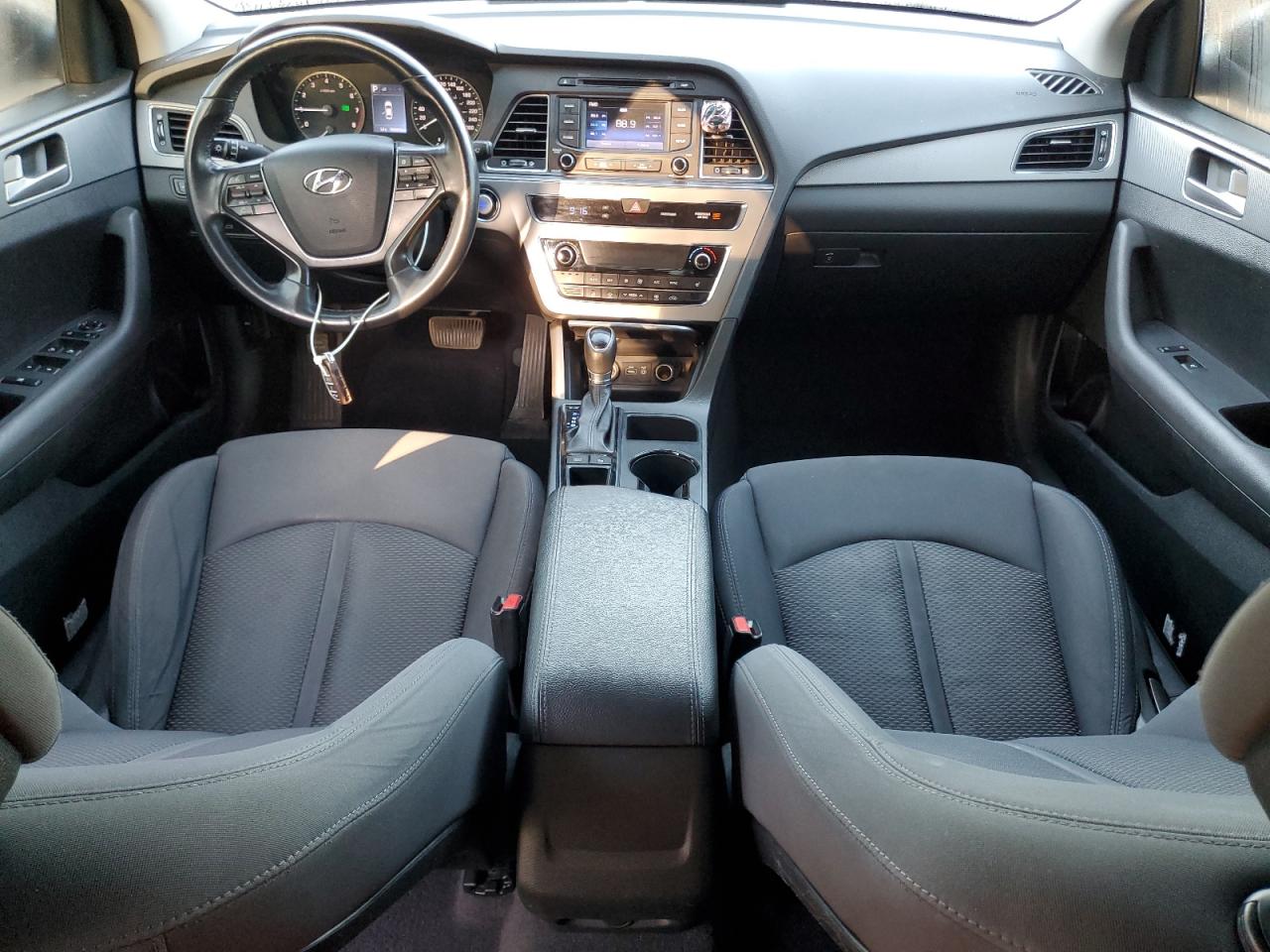 2017 Hyundai Sonata Se VIN: 5NPE24AF6HH501886 Lot: 85151225