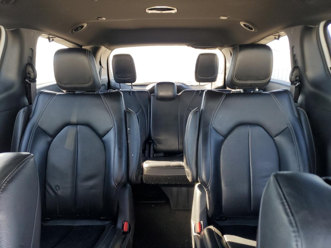 2022 Chrysler Pacifica Hybrid Touring L VIN: 2C4RC1L76NR130522 Lot: 82369115