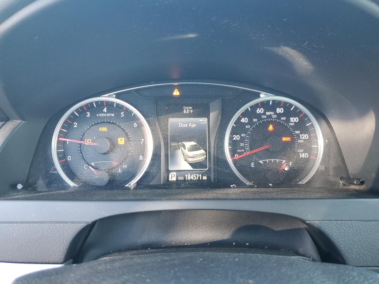 2015 Toyota Camry Le VIN: 4T1BF1FK8FU102083 Lot: 85676035