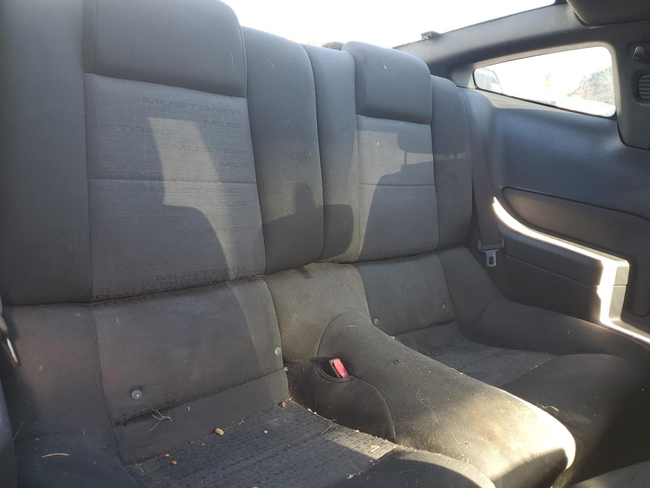 2006 Ford Mustang VIN: 1ZVHT80N265181910 Lot: 86804555