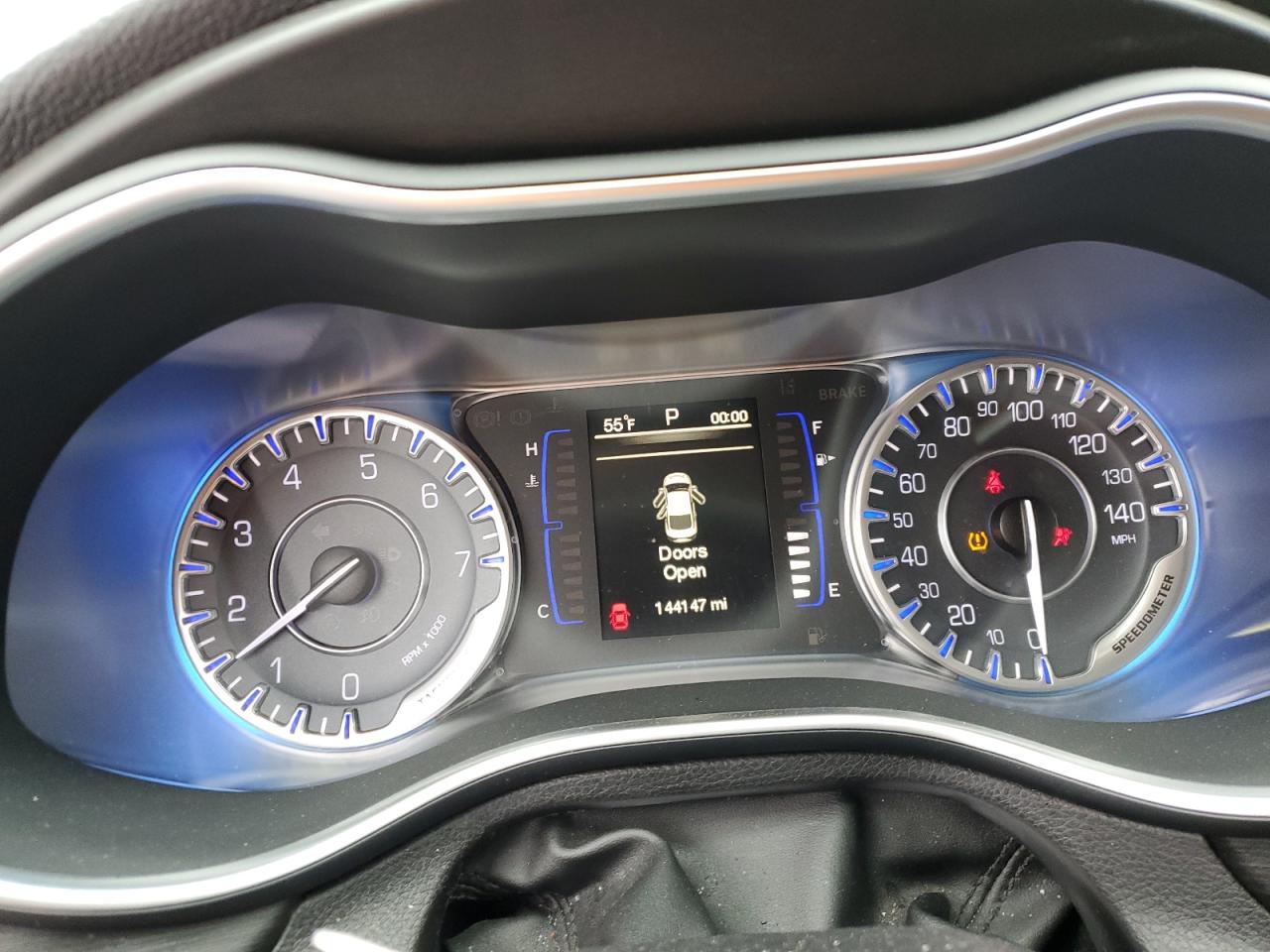 2015 Chrysler 200 Limited VIN: 1C3CCCAB7FN528799 Lot: 89835105