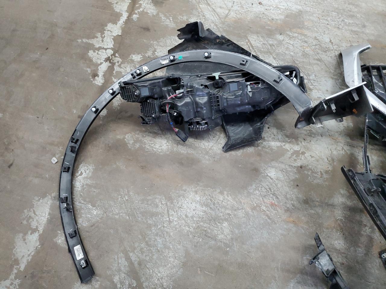 2024 Acura Zdx A-Spec VIN: 4W5KHNRL3RZ504792 Lot: 86245385