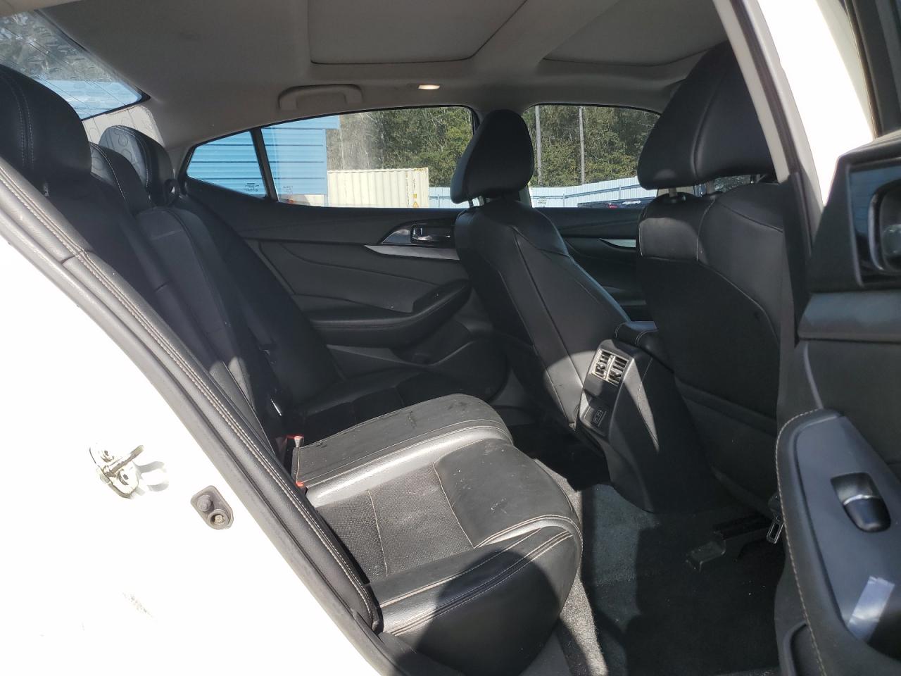 2018 Nissan Maxima 3.5S VIN: 1N4AA6AP8JC388665 Lot: 90350685