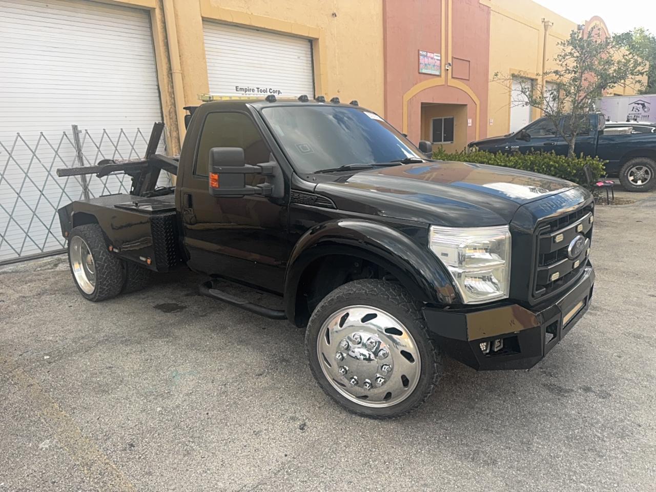 2005 Ford F-450 Supe - Trucks Hooklift Truck VIN: 1FDXF46P15EA42269 Lot: 87113635