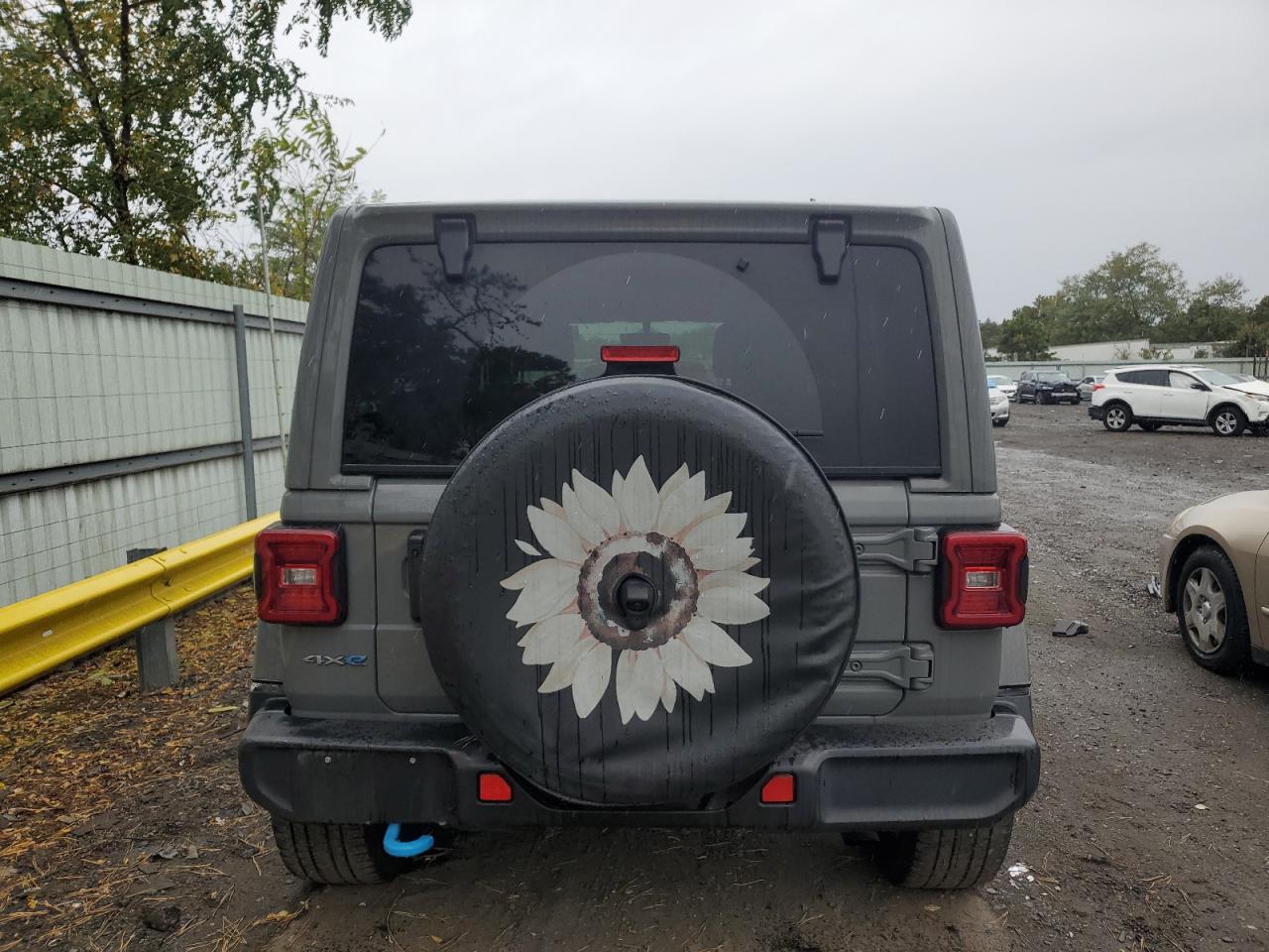 2022 Jeep Wrangler Unlimited Sahara 4Xe VIN: 1C4JJXP65NW274240 Lot: 85317295