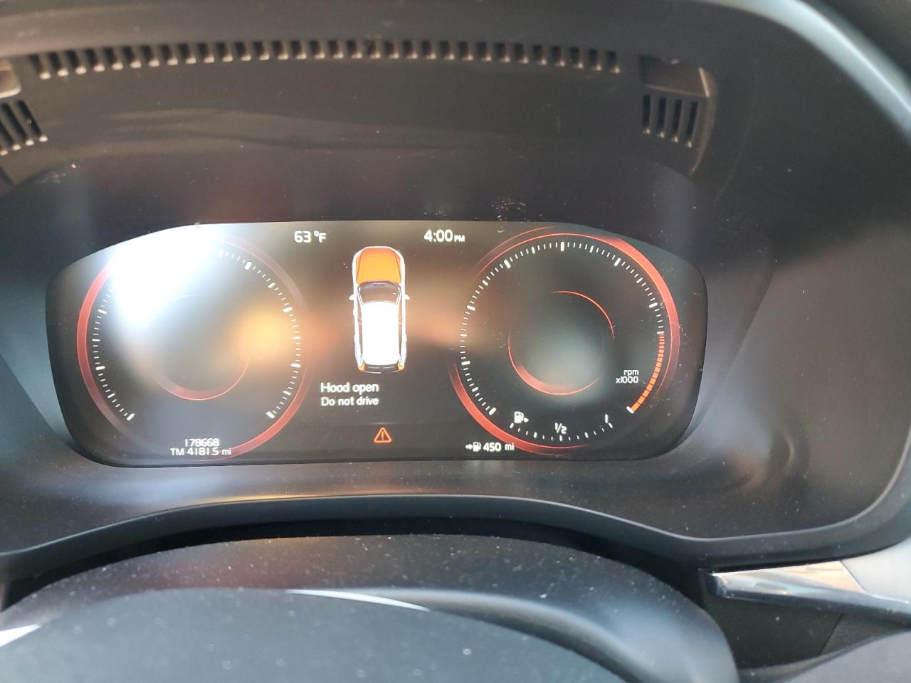 2018 Volvo Xc60 T6 VIN: LYVA22RK5JB111047 Lot: 87118325