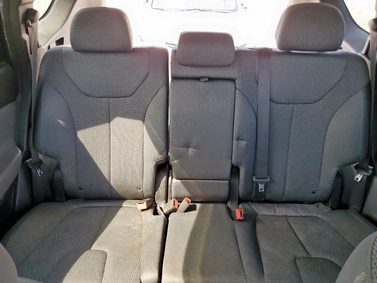 2020 Hyundai Santa Fe Sel VIN: 5NMS33ADXLH246240 Lot: 85876955