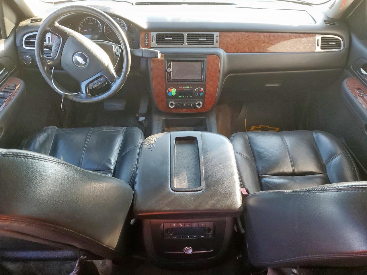 2007 Chevrolet Tahoe C1500 VIN: 1GNFC13047J402179 Lot: 81703535