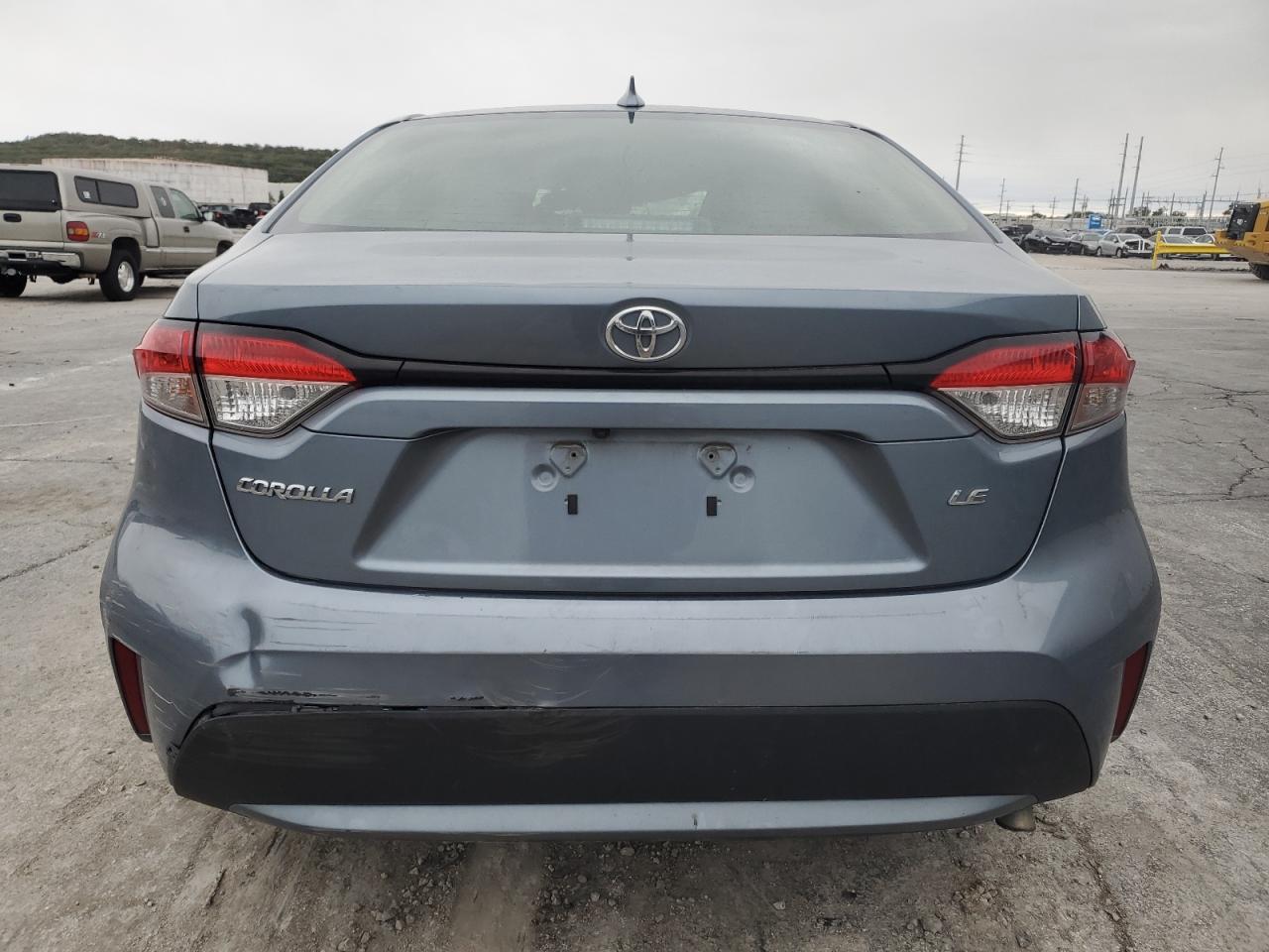 2020 Toyota Corolla Le VIN: 5YFEPRAE2LP074840 Lot: 90325205