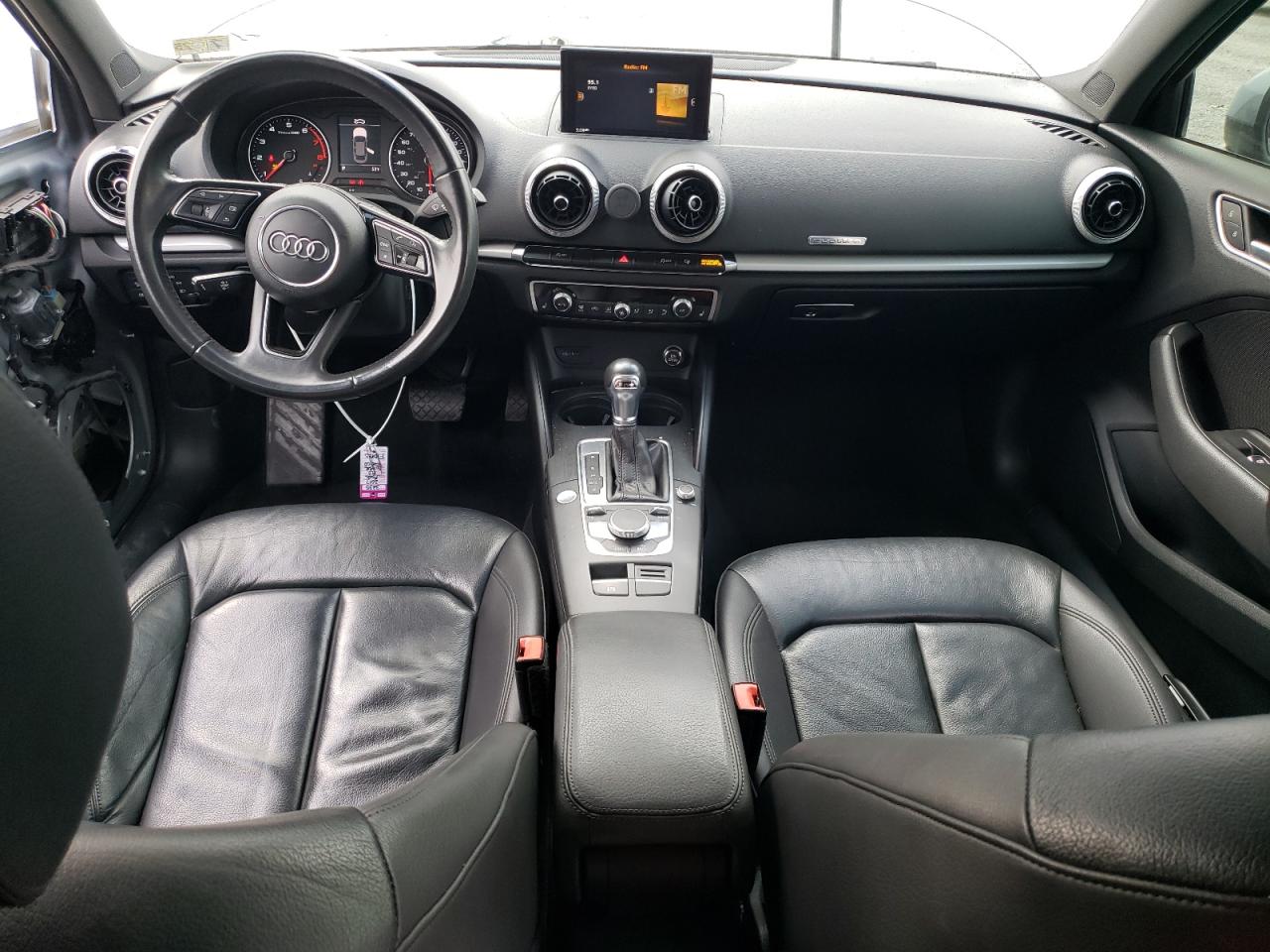 2017 Audi A3 Premium VIN: WAUB8GFF2H1047992 Lot: 87378055