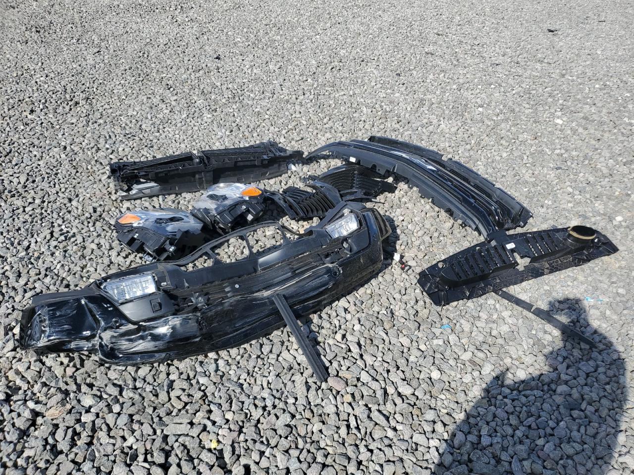 2025 Chevrolet Silverado K1500 Lt Trail Boss VIN: 3GCUKFE87SG300131 Lot: 85144385