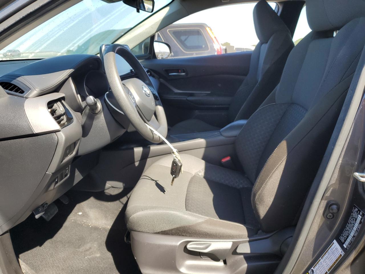 2021 Toyota C-Hr Xle VIN: JTNKHMBX0M1120699 Lot: 82206185