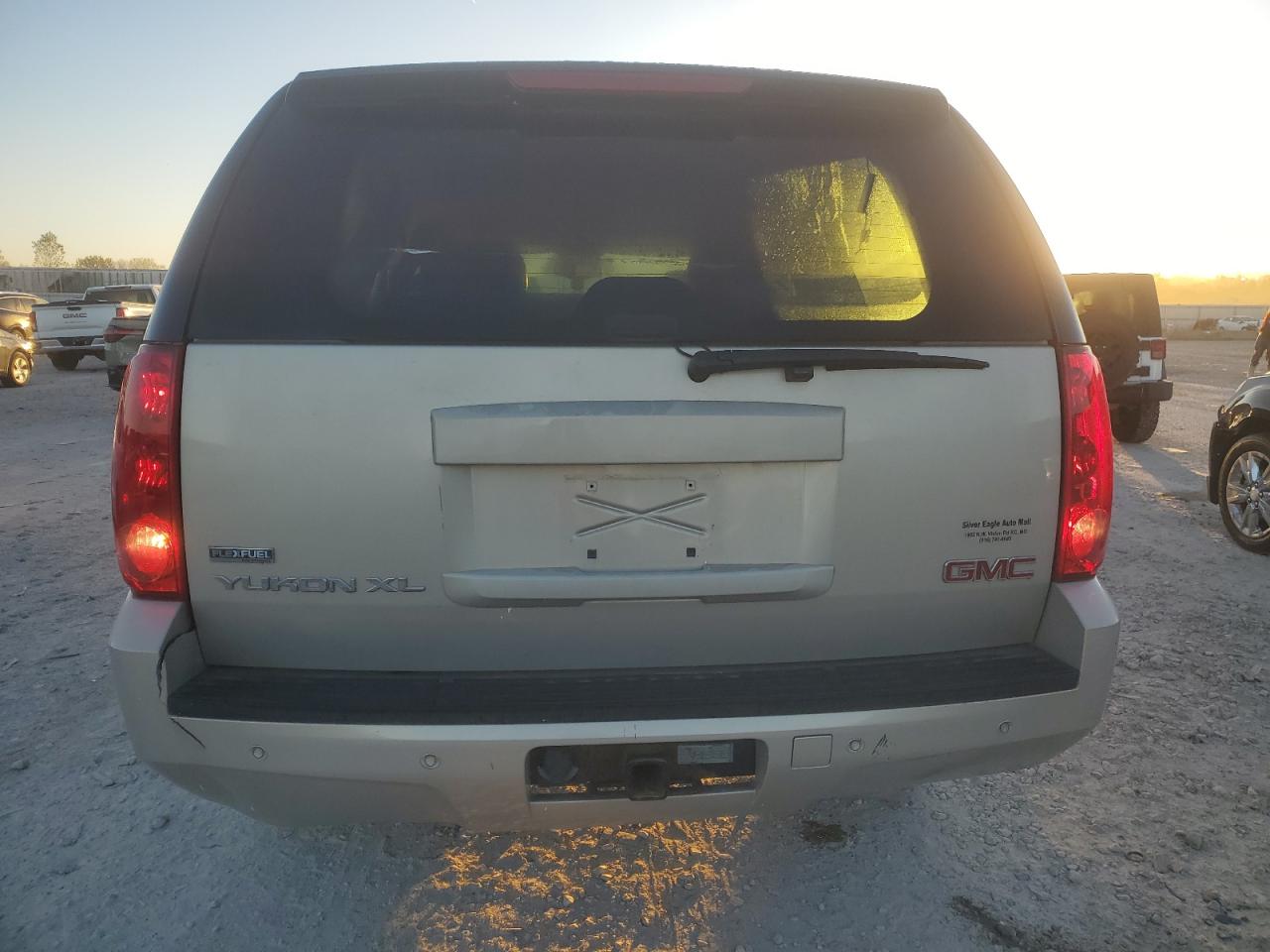 2007 GMC Yukon Xl K1500 VIN: 1GKFK16367J209604 Lot: 89689825