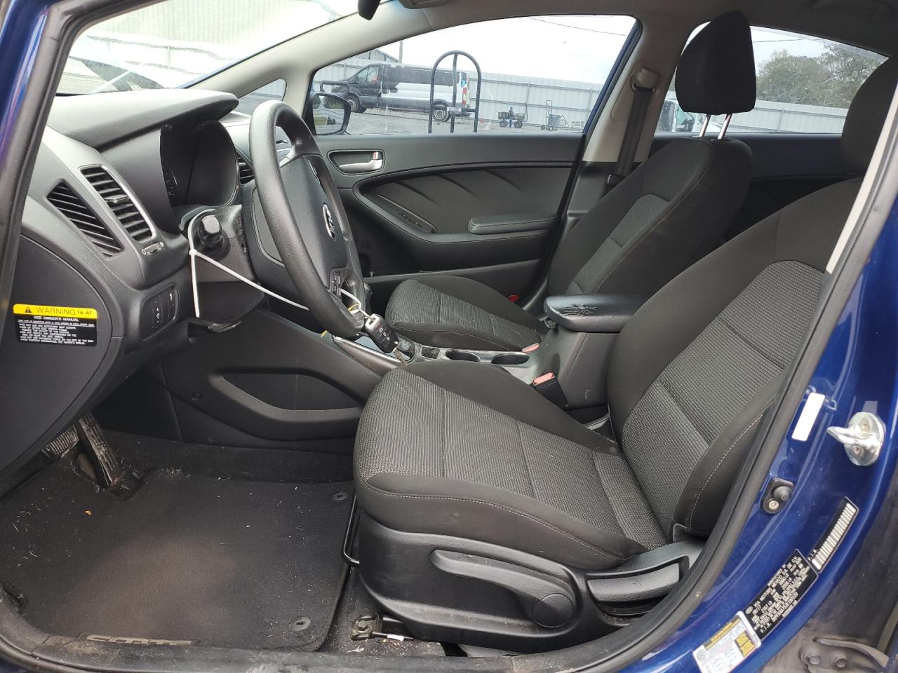 2018 Kia Forte Lx VIN: 3KPFK4A73JE190120 Lot: 90045475