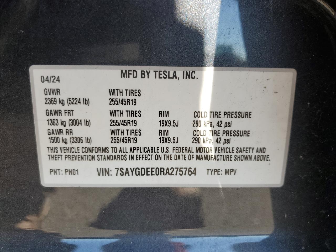 2024 Tesla Model Y VIN: 7SAYGDEE0RA275764 Lot: 82629045